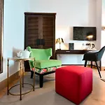 Hotel Legado Alcazar